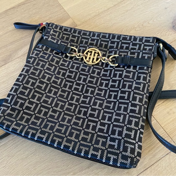 Tommy Hilfiger Monogram Black and Gold Patterned Crossbody Bag - Picture 9 of 13